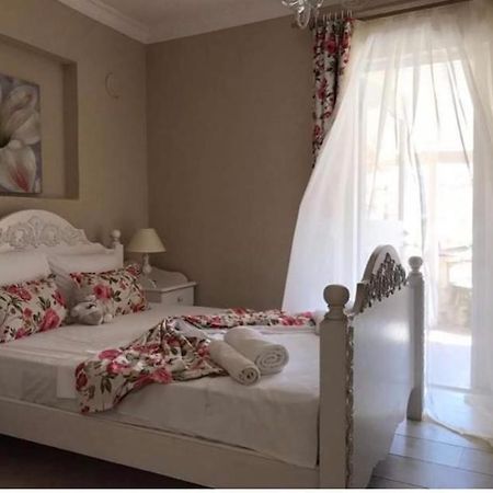 The White Hotel Алачати Экстерьер фото