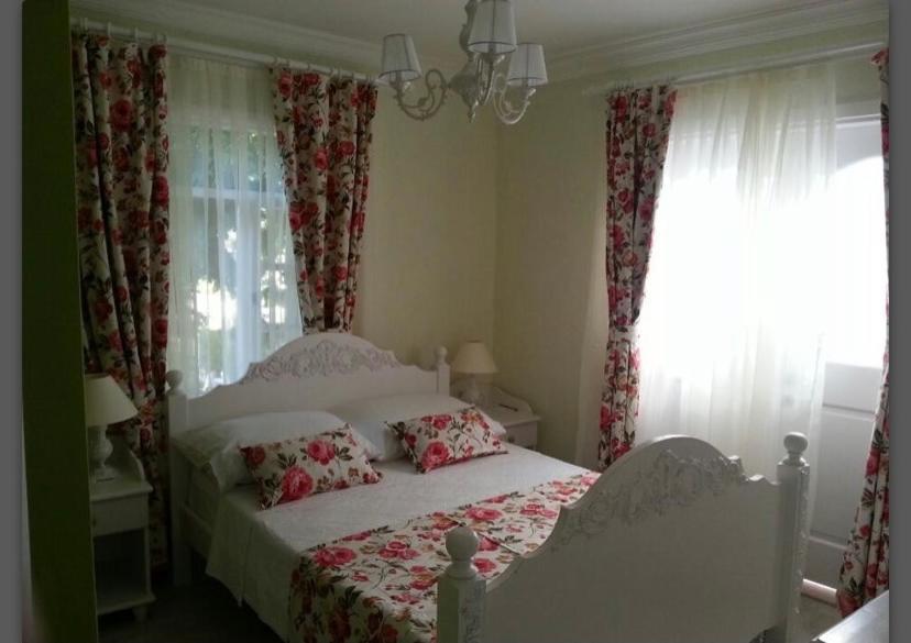 The White Hotel Алачати Экстерьер фото
