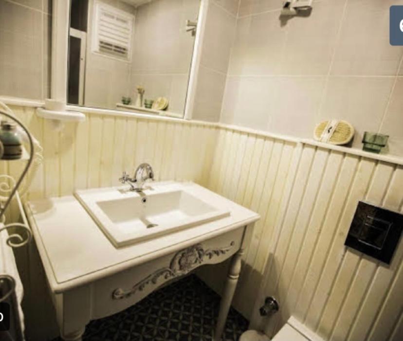 The White Hotel Алачати Экстерьер фото